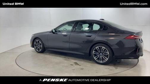2024 BMW 530 i