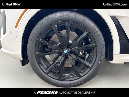 2026 BMW X7 xDrive40i