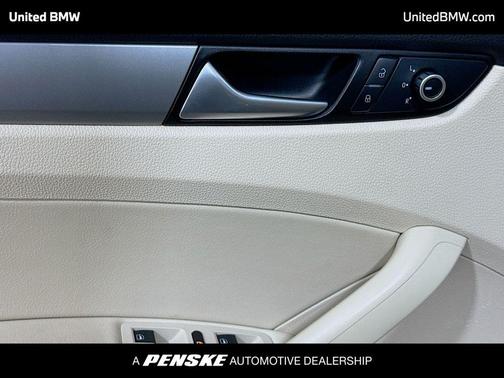 2015 Volkswagen Passat 1.8T S