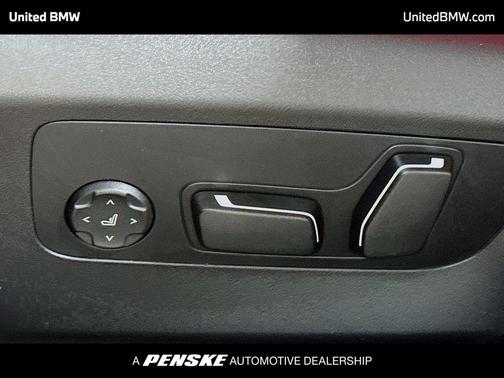 Black Sapphire Metallic 2026 BMW M5 Base