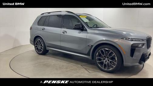 2025 BMW X7 M60i