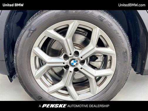 Dark Graphite Metallic 2024 BMW X4 xDrive30i