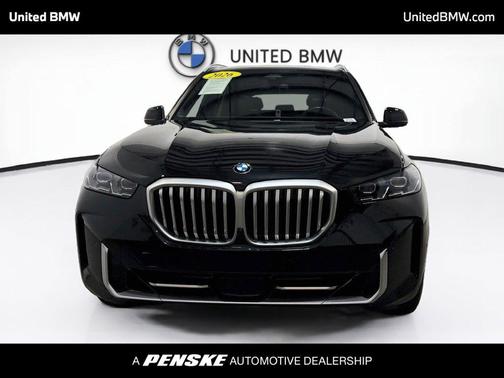 Black Sapphire Metallic 2026 BMW X5 xDrive40i