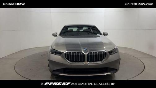 2025 BMW 530 i