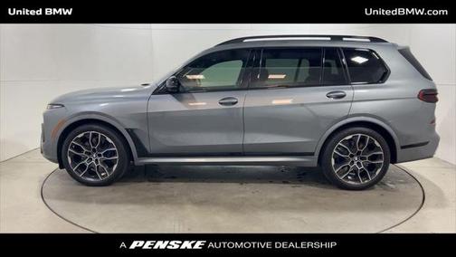 2024 BMW X7 M60i