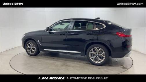 2024 BMW X4 xDrive30i