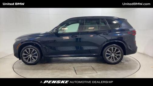 2024 BMW X5 M60i