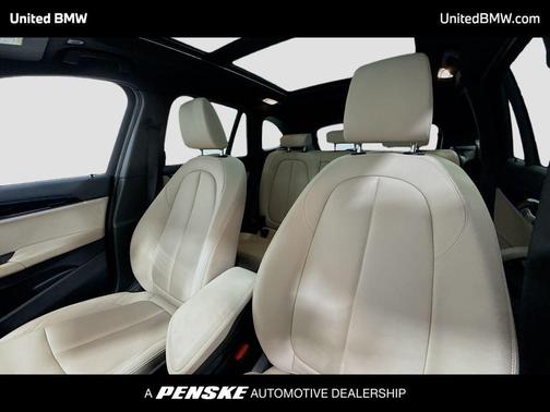 2022 BMW X1 sDrive28i