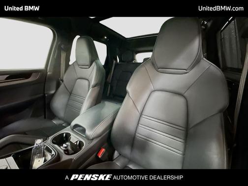 2025 Porsche Cayenne Cayenne Turbo E-Hybrid