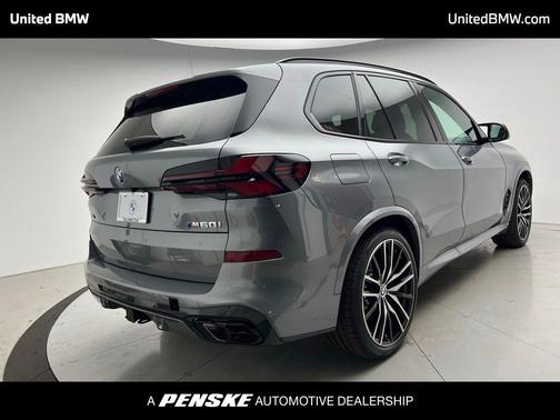 2026 BMW X5 M60i