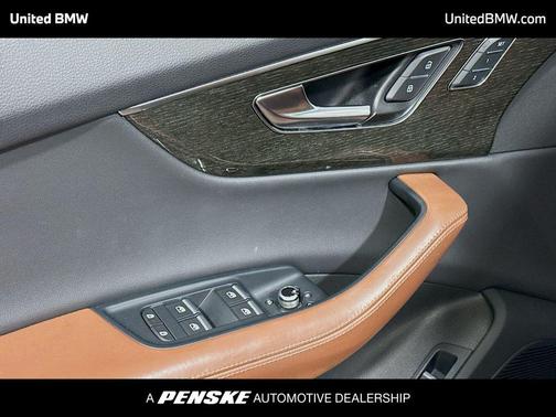 2021 Audi Q7 55 Premium Plus