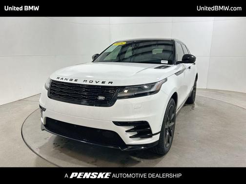 2026 Land Rover Range Rover Velar P250 SE R-Dynamic