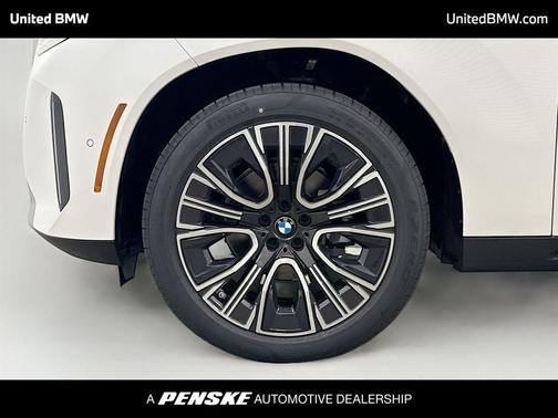 Mineral White Metallic 2026 BMW X3 30 xDrive