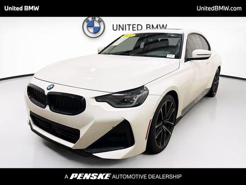 Alpine White 2022 BMW 230 i