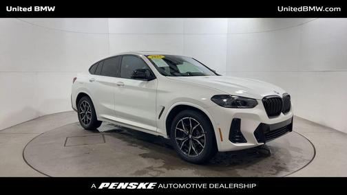 2025 BMW X4 M40i