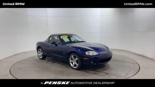 2003 Mazda MX-5 Miata 