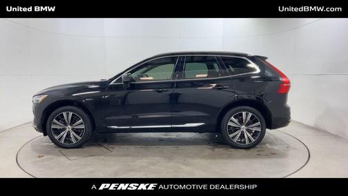 2022 Volvo XC60 B6 Inscription