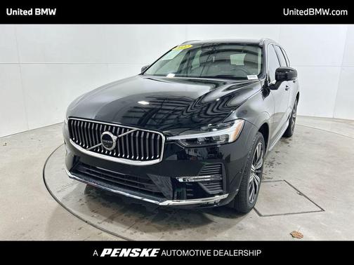 2022 Volvo XC60 B6 Inscription