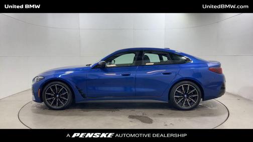2025 BMW M440 i
