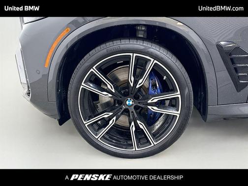 Dravit Grey Metallic 2025 BMW X5 M60i