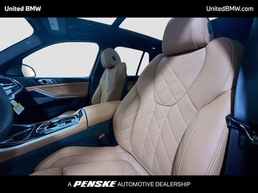 Carbon Black Metallic 2026 BMW X5 xDrive40i