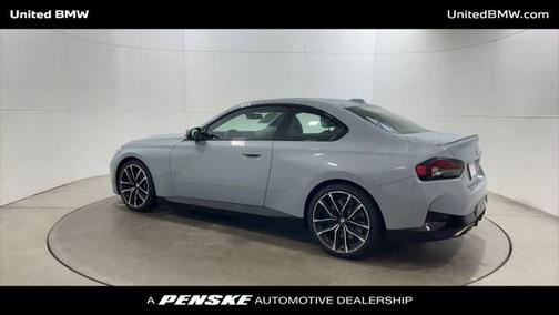 2024 BMW M240 i