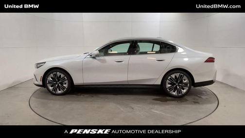 2025 BMW 530 i