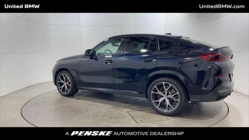 2024 BMW X6 M60i
