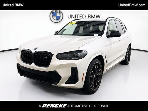 Mineral White Metallic 2023 BMW X3 M40i