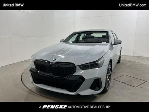 2025 BMW 530 i