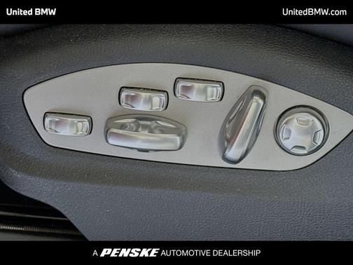 White 2023 Porsche Macan Macan GTS