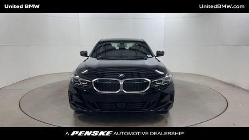 2025 BMW 330 i