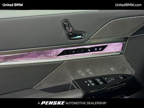 Black Sapphire Metallic 2026 BMW 760 xDrive