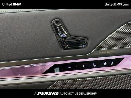 Black Sapphire Metallic 2026 BMW 760 xDrive