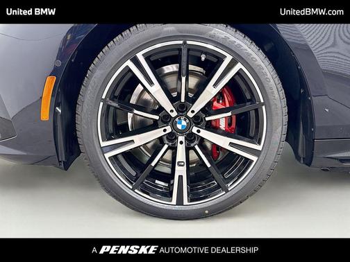 Carbon Black Metallic 2027 BMW 530 i