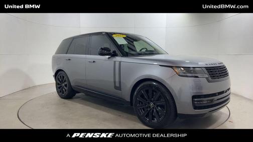 2025 Land Rover Range Rover P550e SE