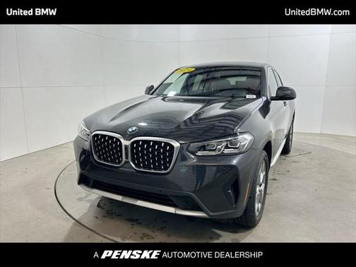2024 BMW X4 xDrive30i