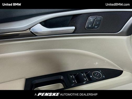 2018 Ford Fusion Hybrid SE