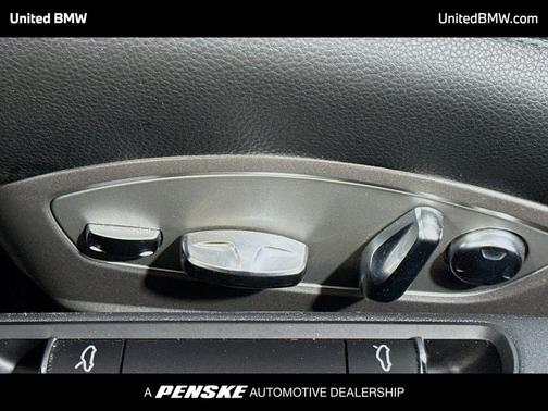 2022 Porsche 718 Cayman T