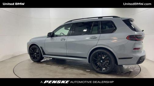 2026 BMW X7 M60i