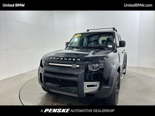 2023 Land Rover Defender 110 SE
