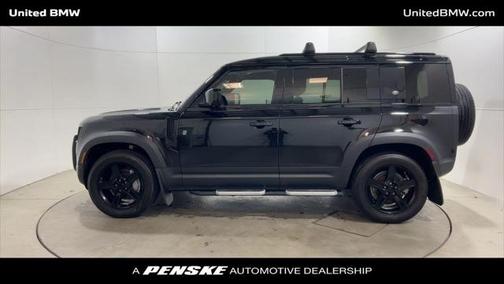 2023 Land Rover Defender 110 SE