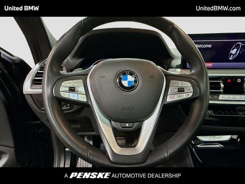 2023 BMW X4 xDrive30i