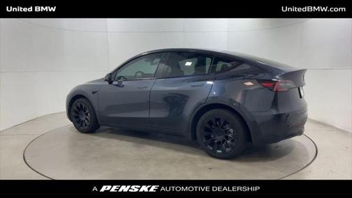 2024 Tesla Model Y Long Range Dual Motor All-Wheel Drive