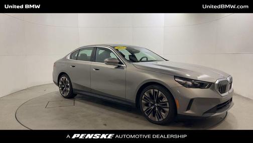 2025 BMW 530 i