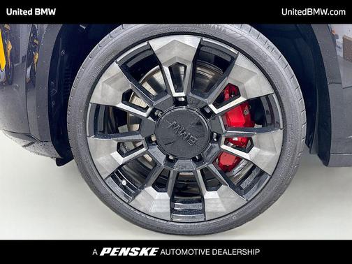 Black Sapphire Metallic 2026 BMW XM Label