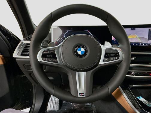 Black Sapphire Metallic 2026 BMW X5 xDrive40i