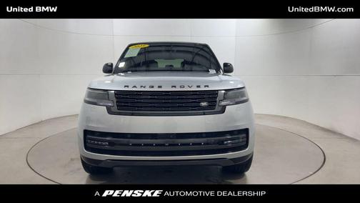 2025 Land Rover Range Rover P530 SE 7 Seat