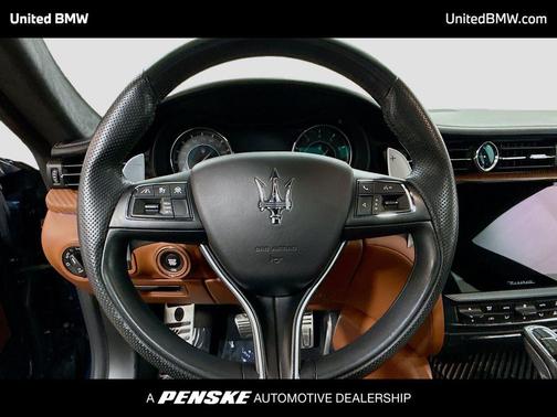 2022 Maserati Quattroporte Modena Q4