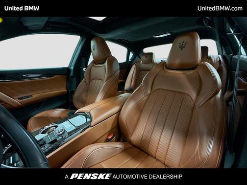 2022 Maserati Quattroporte Modena Q4